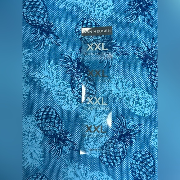 Men's Van Heusen Classic Fit Polo - Picture 5 of 8